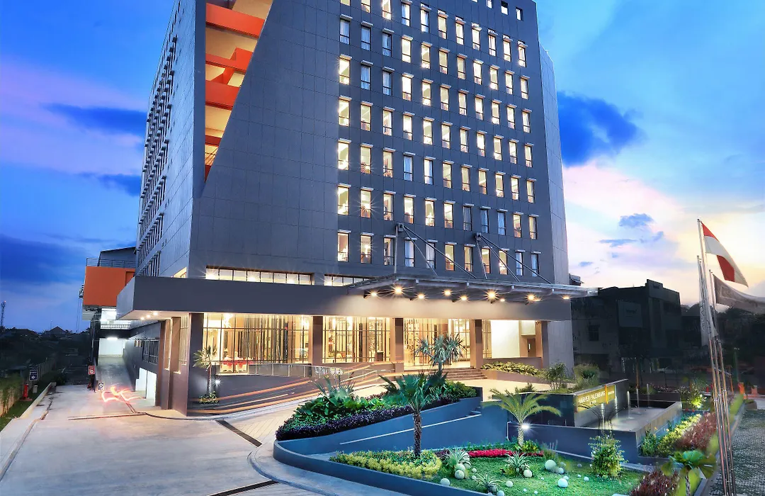 Harper Palembang By Aston-1