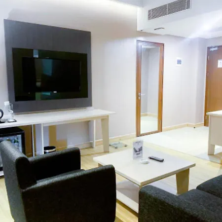 Harper Palembang by ASTON-2